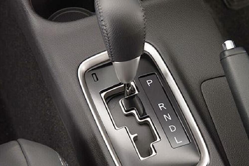Penyebab Mobil Matic Slip