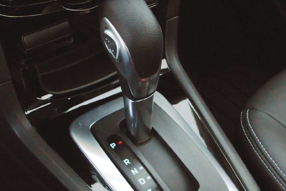 Cara Pindah Gigi Mobil Matic saat Tanjakan