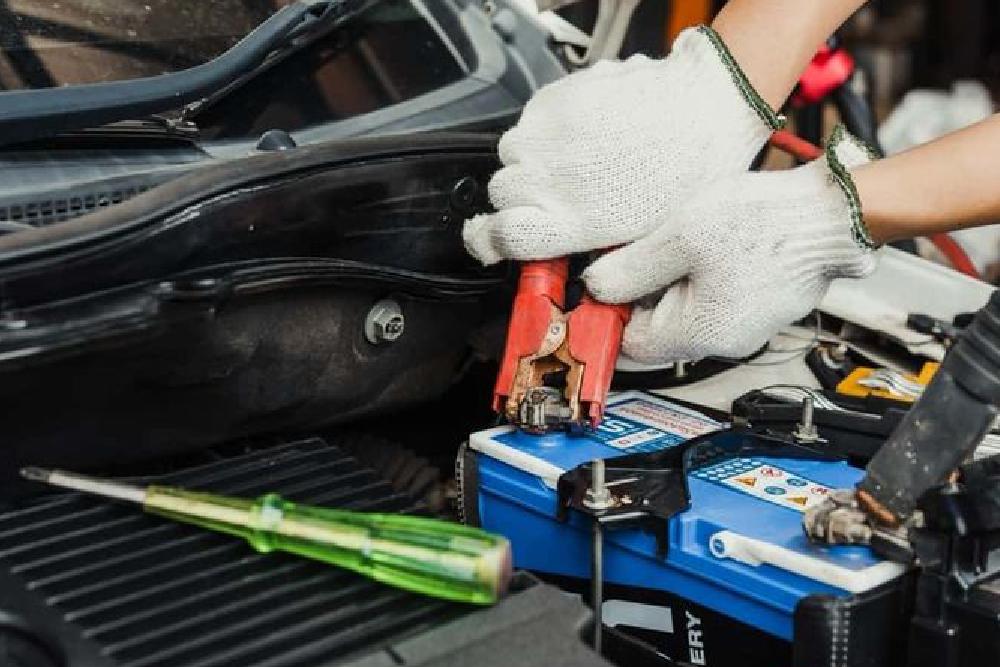 Fungsi Volt Stabilizer Aki Mobil