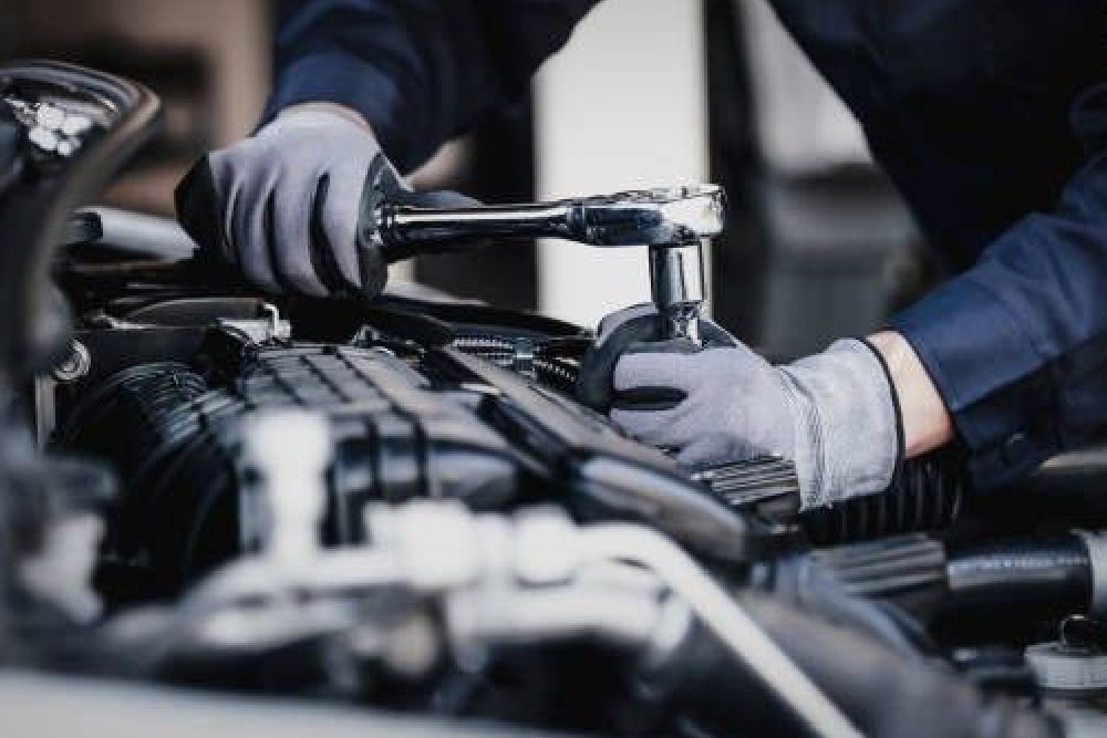 Penyebab Mobil Matic Kasar Meraung